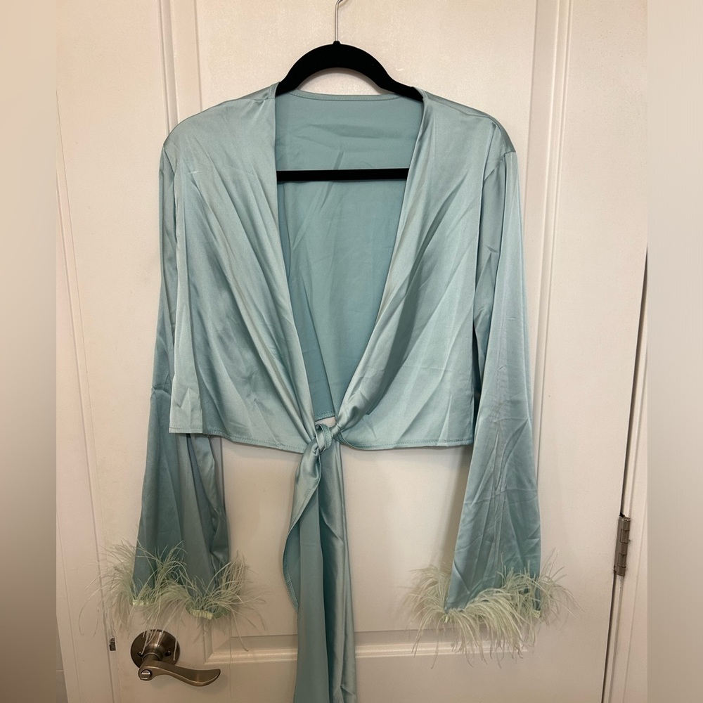 Teal cropped blouse